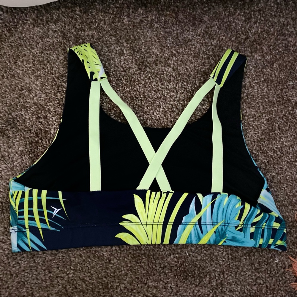 Old Navy Children’s Sports Bra - Picture 2 of 3